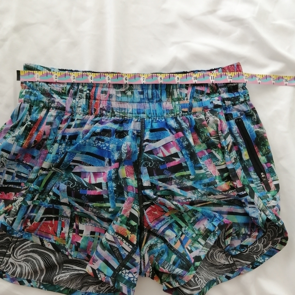 Lululemon Tracker Shorts Special Edition Seawheeze 4" Inseam Pink Blue Rare 6 - Picture 11 of 13